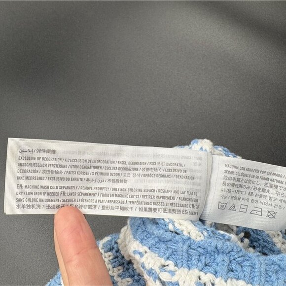 Hollister Women's Striped Crochet Knit Crop Top S Blue White Boho Festival Boho - Picture 10 of 10